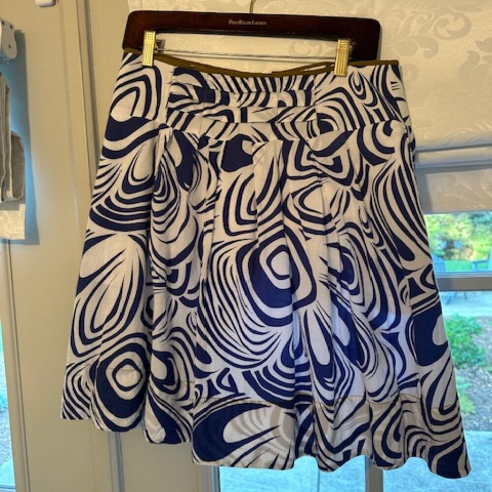 Cabi - A-Line pleated skirt